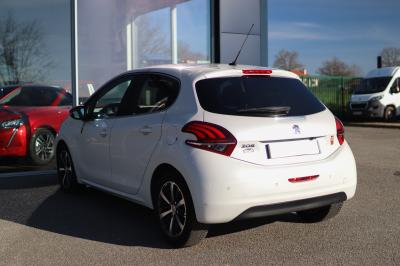 Peugeot 208 Roland Garros